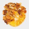 Eine farbenfrohe Präsentation von Trockenfrüchten und Nüssen, darunter eine getrocknete Orangenscheibe, Walnüsse und Apfelstücke in einem kreisförmigen Design auf weißem Hintergrund, erinnert an die festliche Atmosphäre unserer X-MAS BOX - 4x50g Weihnachts-Tee.